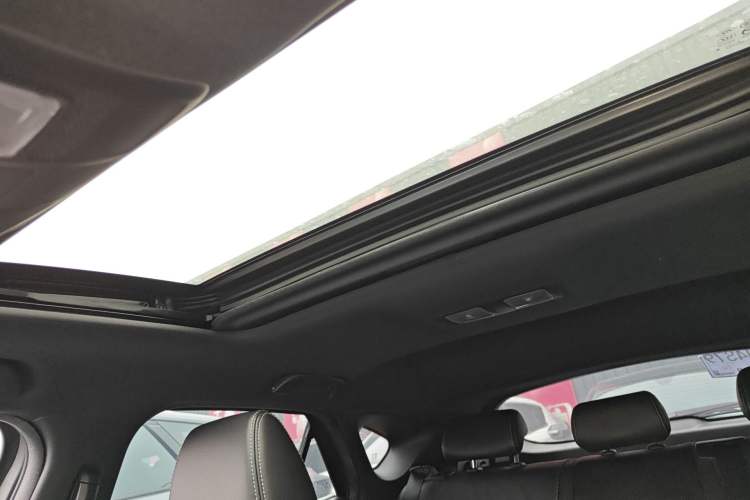 Used Mazda CX-4 2016 2.0L Automatic 2WD Blue Sky Luxury Edition
