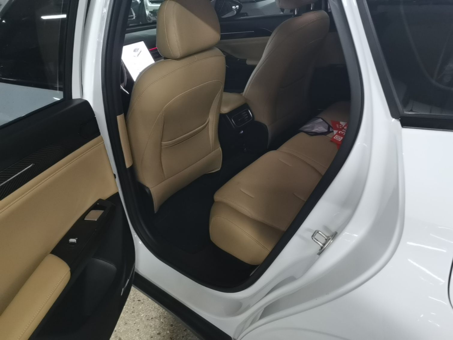 Geely Galaxy L6 2023 125km Starship — снимка 20