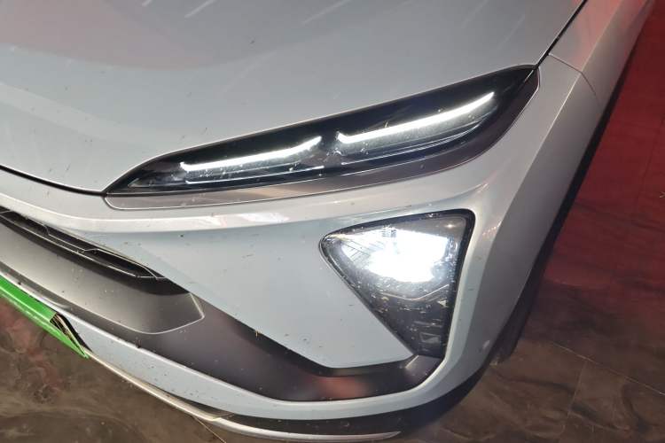 Used Nio ES6 2022 100kWh Performance Version Left Front Headlight