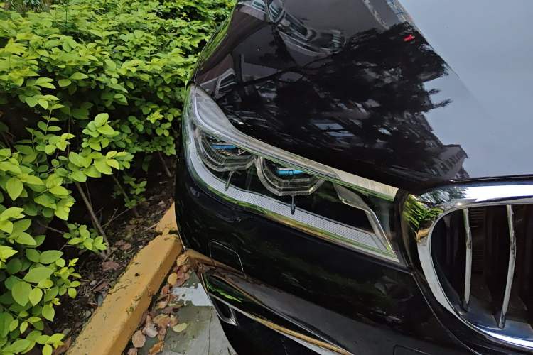 Used BMW 7 Series 2018 740Li xDrive Luxury Edition M Sport Package