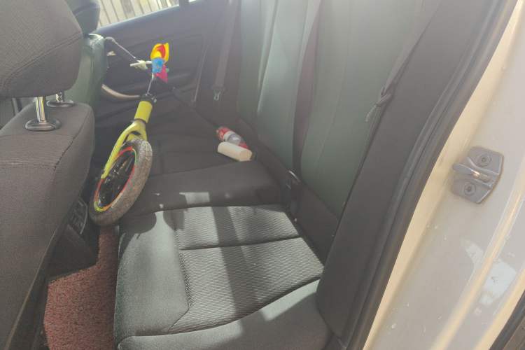 Used BMW 1 Series 2013 Facelifted 118i Leading Edition