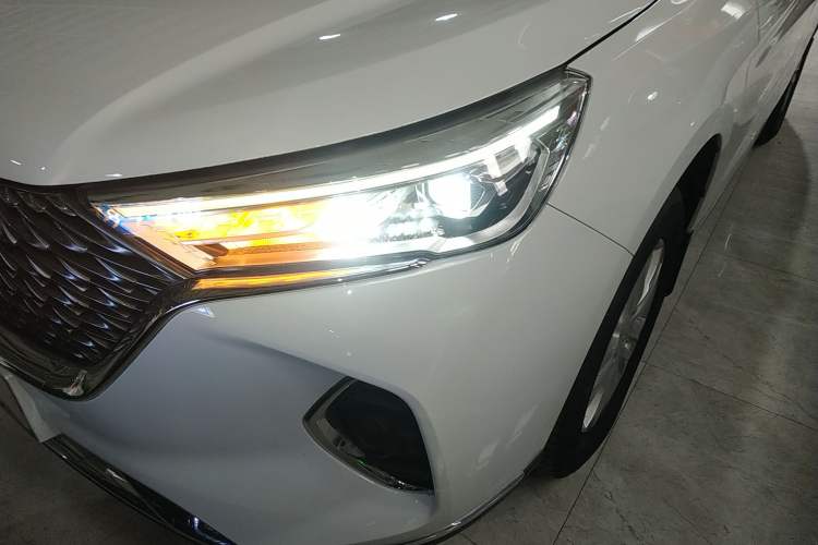 Used Haval M6 2021 PLUS 1.5T DCT Comfort Edition