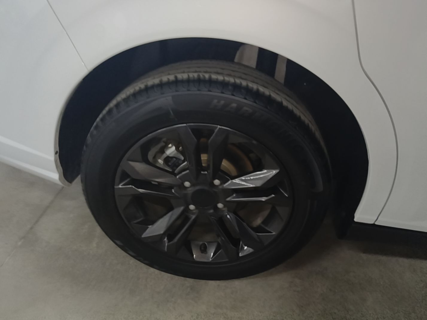Dongfeng Aeolus Yixuan 2025 1.5L Automatic Luxury Version - Luxury — снимка 11
