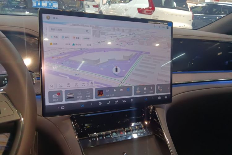 Used Denza Z9 2024 1100 km All-Wheel-Drive Ultra Version