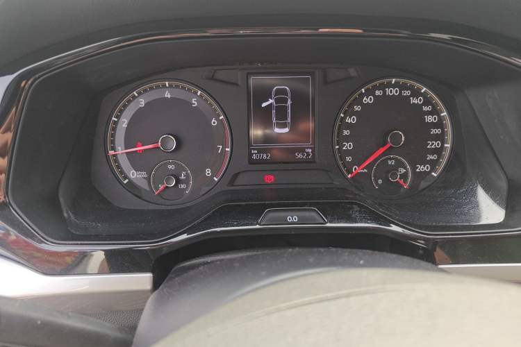 Used Volkswagen Bora 2021 1.5L Automatic Fashionable Smart Connectivity Version Odometer Close Up