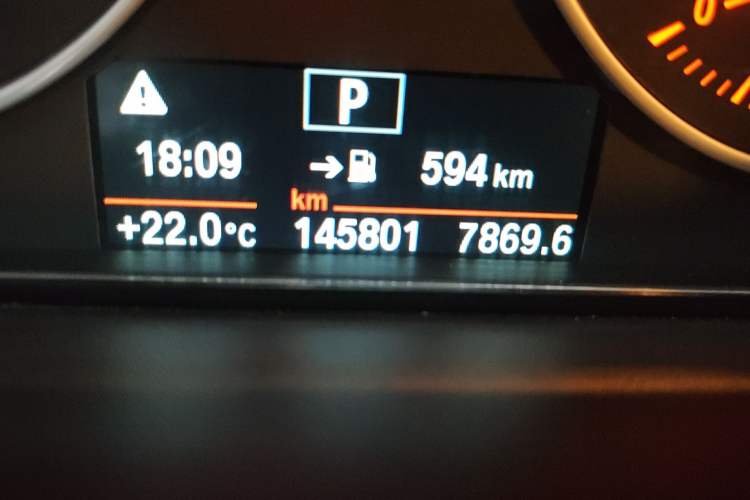 Used BMW 3 Series 2016 320i Fashion Model