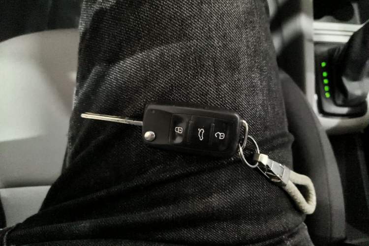 Used Skoda Fabia 2017 1.4L Automatic Car Enjoy Edition