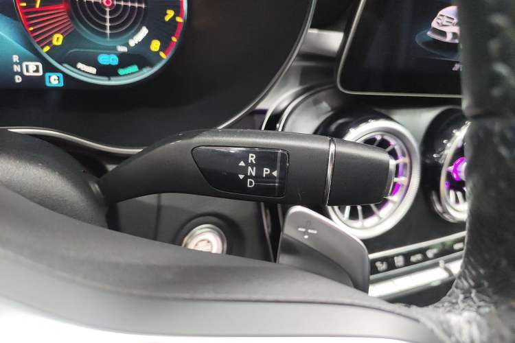 Used Mercedes-Benz C-Class 2021 C 260 L Sport Edition Star Collection Gear Lever