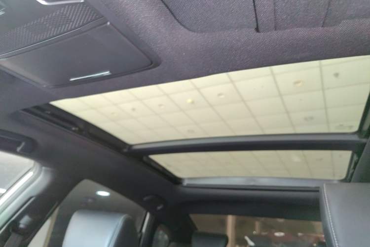 Used Honda Inspire 2022 260TURBO Elegant Edition Headliner