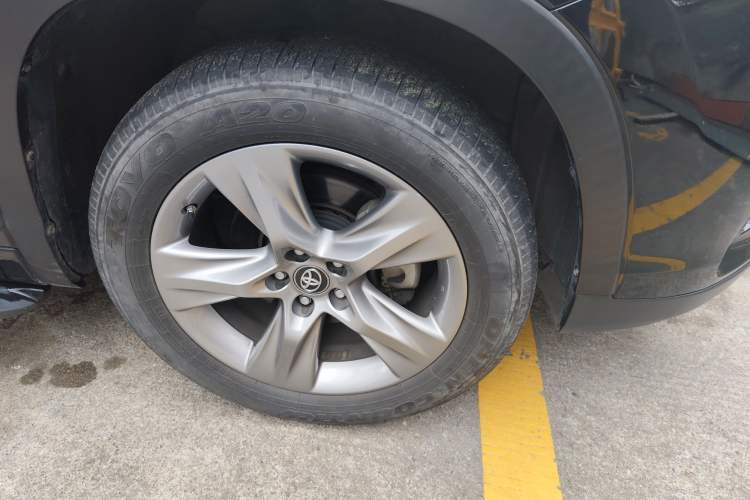 Used Toyota Highlander 2021 2.0T Four-Wheel Drive Prestige Version 7 Seats