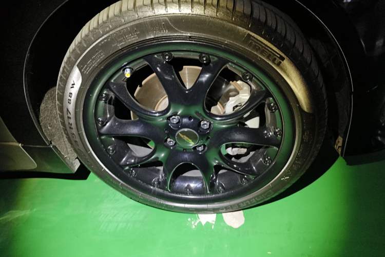 Used MINI 2011 1.6T COOPER S
