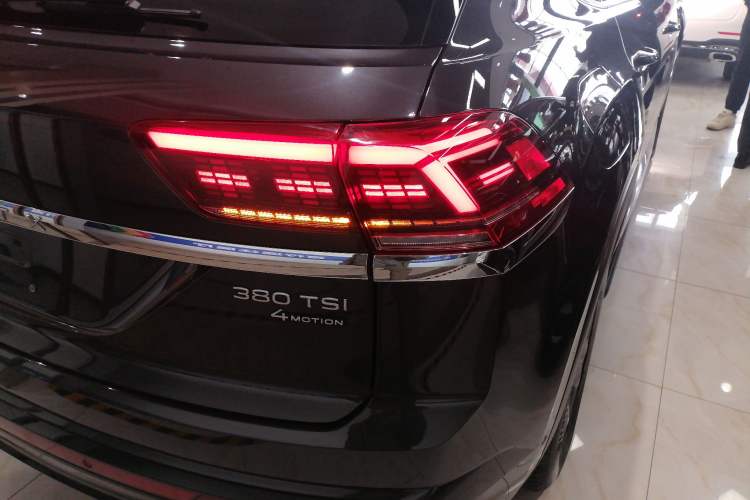 Used Volkswagen Teramont X 2021 380TSI Four-Wheel Drive Luxury Edition Right Rear Taillight