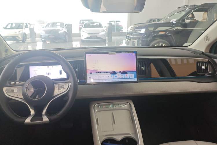 Used BYD Sealion 05 EV 2025 520 km Flagship SmartDrive Version Center Console