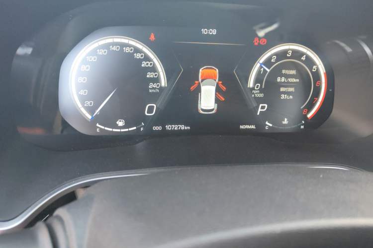 Used Wey VV5 2019 1.5T Two-Wheel-Drive Orange Edition Limited Model
