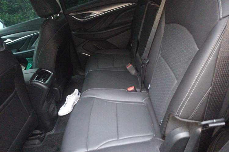 Used Buick Enclave 2020 28T Two-Wheel Drive Prestige Version