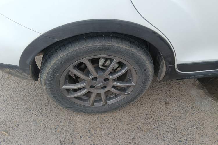 Used Geely Auto Vision X3 2021 PRO 1.5L CVT Deluxe Model