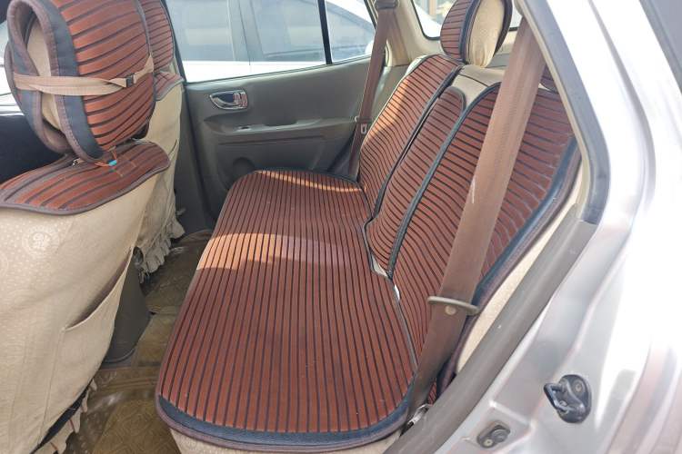 Used Huatai Santa Fe Classic 2012 2.0L Gasoline Manual Luxury Version