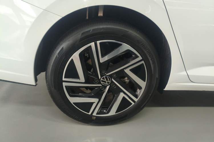 Used Volkswagen Sagitar 2026 Model 30 Million Units Selected 300TSI DSG Surpassing Edition