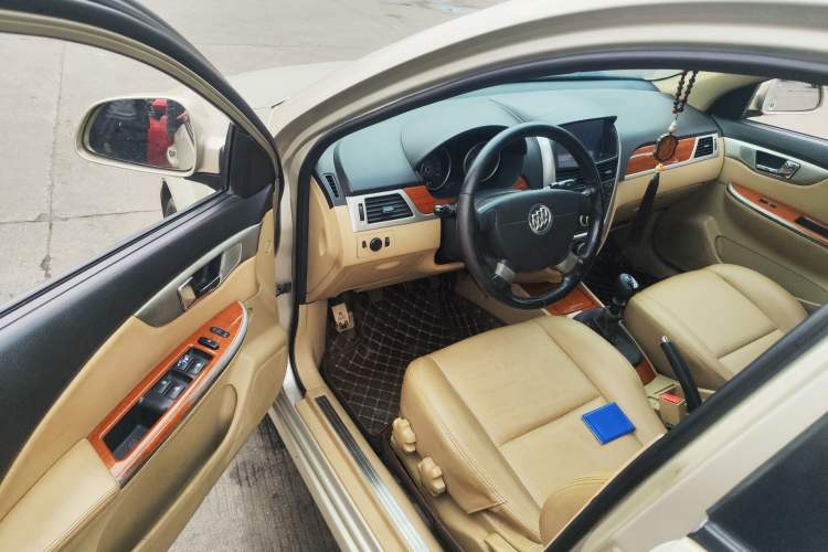 Used Buick Excelle 2013 1.5L Manual Luxury Model