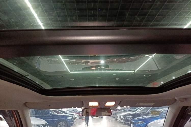 Used Hyundai ix25 2015 1.6L Automatic Two-Wheel Drive Smart GLS Trim
