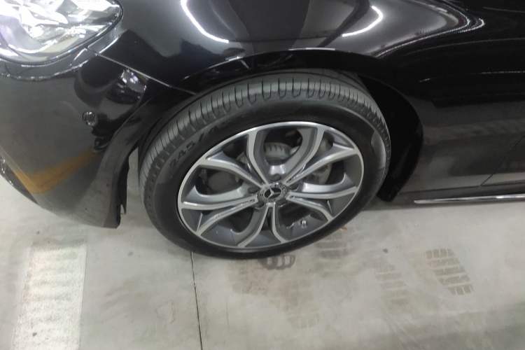 Used Mercedes-Benz E-Class 2023 E 300 L Sporty and Stylish Model
