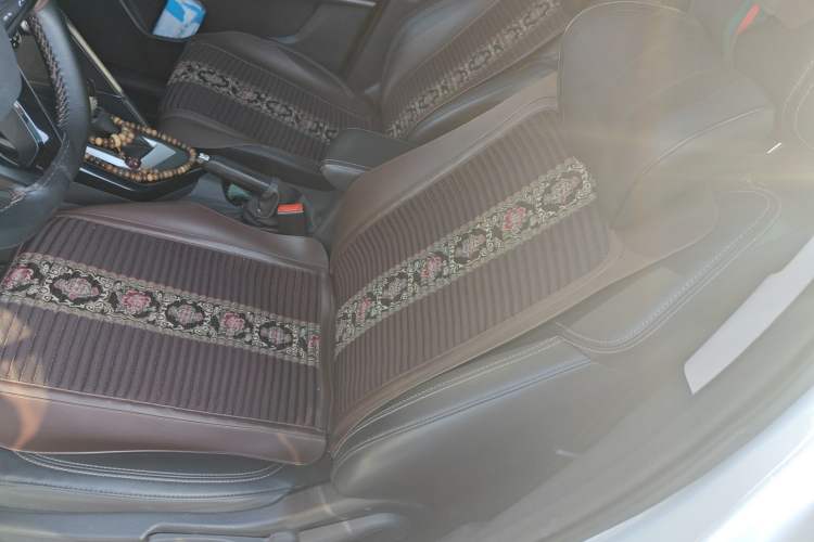 Used CHANGAN CS15 2019 1.5L Automatic Entry Model China V Standard