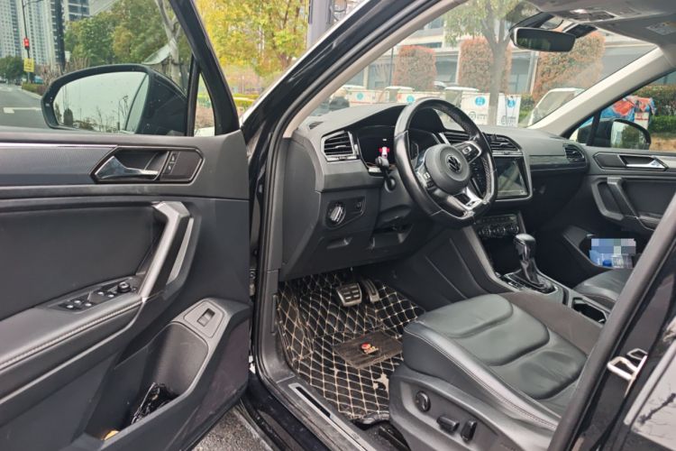 Used Volkswagen Tiguan L 2021 330TSI Automatic Two-Wheel Drive R-Line Enhanced Edition