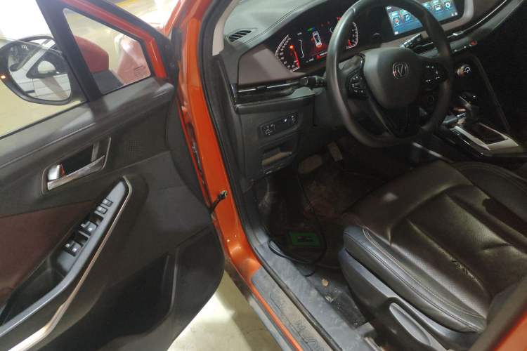 Used Changan CS15 2019 1.5L Automatic Flagship Version China VI Standard
