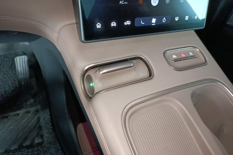 Used Nio ES6 2023 75 kWh
