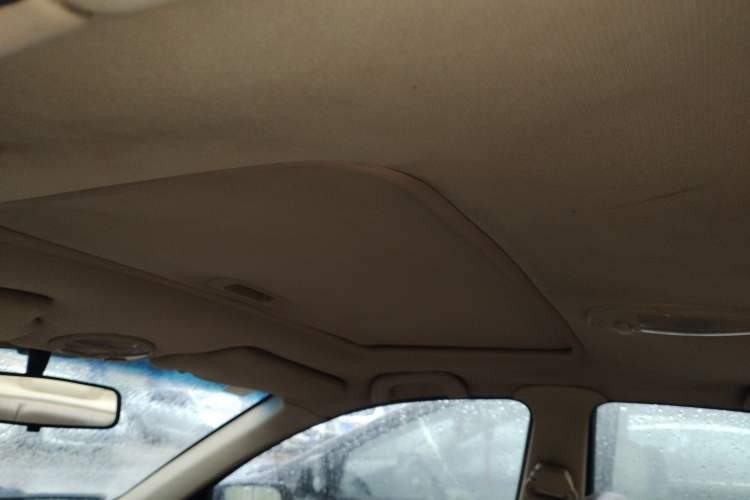 Used Buick Excelle 2011 1.6 LE-MT Headliner
