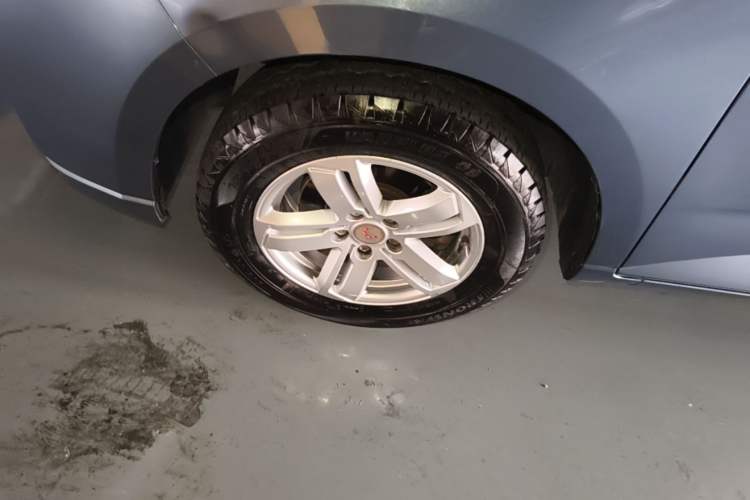Used Wuling Hongguang PLUS 2020 1.5L Manual Standard Edition 5 Seats