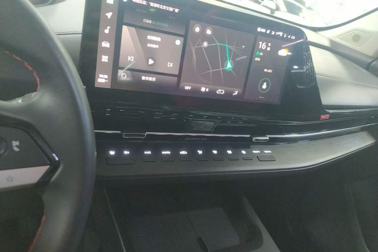 Used CHANGAN CS55PLUS 2022 2nd Generation 1.5T DCT Prestige Version Audio And AC Panel