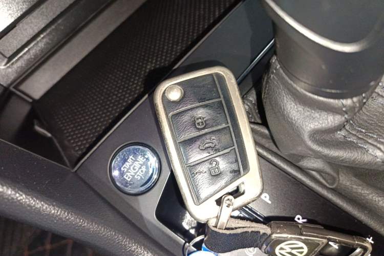 Used Volkswagen Tiguan L 2018 330TSI Automatic Two-Wheel Drive Luxury Edition