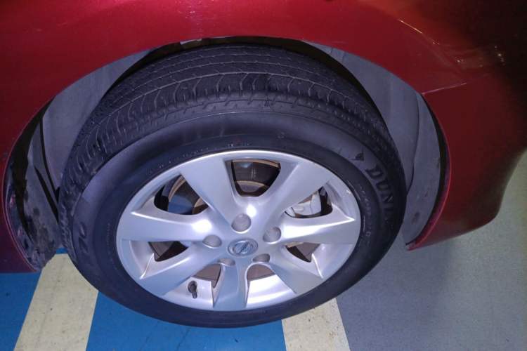 Used Nissan Tiida 2013 1.6L CVT Cool Cafe Edition