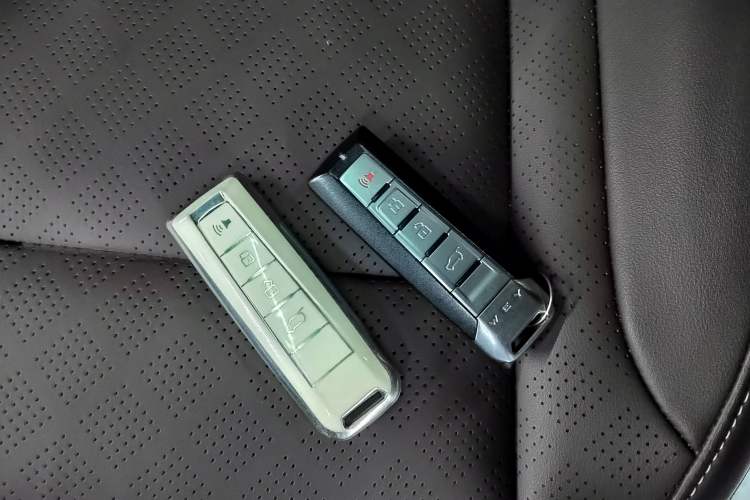 Used Wey VV6 2021 2.0T All-Wheel Drive Zhiyu+
