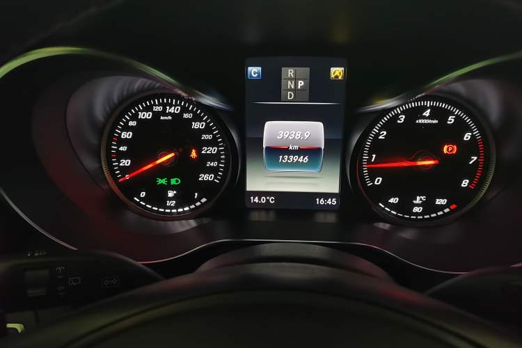 Used Mercedes-Benz GLC 2019 GLC 260 L 4MATIC Dynamic Model