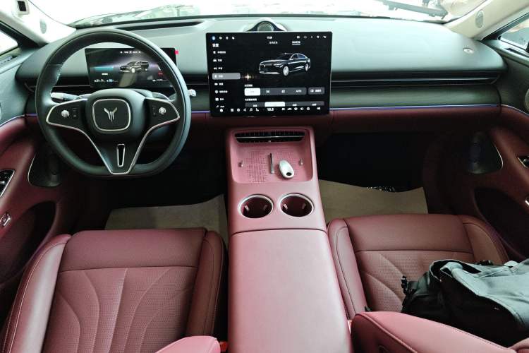 Used VOYAH Lantu Chiguang L 2026 Four-Wheel-Drive Ultra
