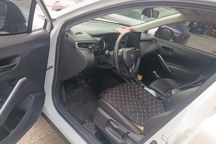 Used Toyota Corolla Cross 2022 2.0L Pioneer Edition Driver Seat