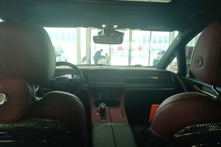 Used GAC Trumpchi M8 2023 Zongshi Series 400T Flagship Edition Center Console