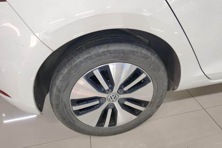 Used Volkswagen Golf Pure Electric 2020 Chari