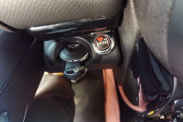 Used MINI Countryman 2016 1.6T COOPER ALL4 Fun Equipment Enthusiast