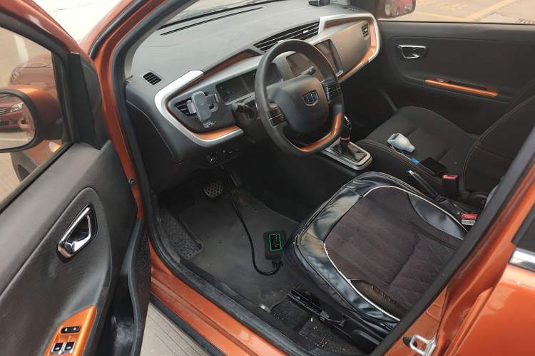 Used Geely Auto Vision X1 2017 1.3L Automatic Fun Edition
