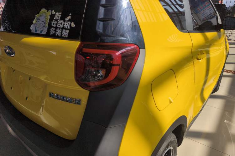 Used Chery Little Ant 2021 200 000-Yuan Ant Fan Edition Talent Version NMC Battery 301 km