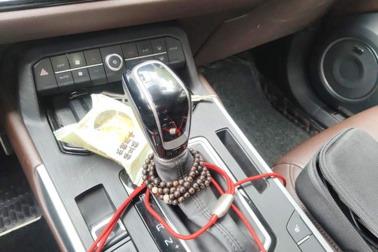 Used Wey VV5 2017 2.0T Ultra-Luxury Version