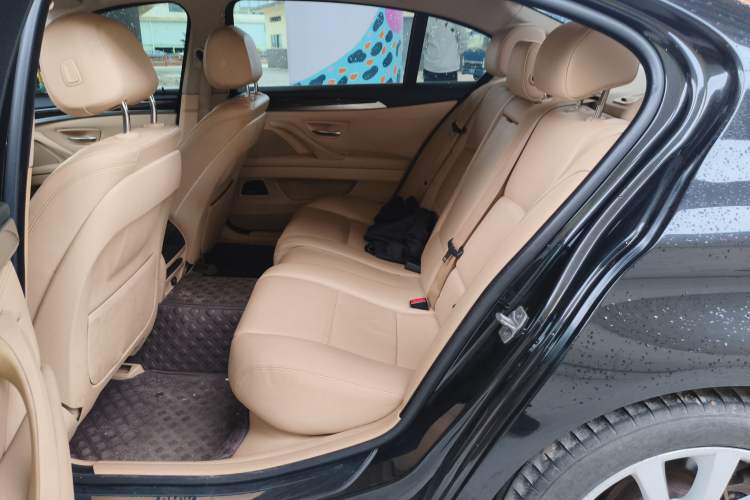 Used BMW 5 Series 2014 528Li Leading Model