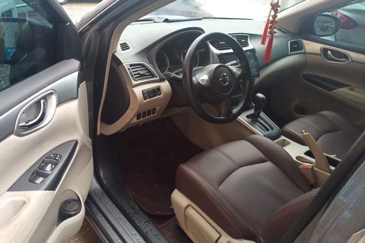 Used Nissan Sylphy 2016 1.6XE CVT Comfort Edition Driver Seat