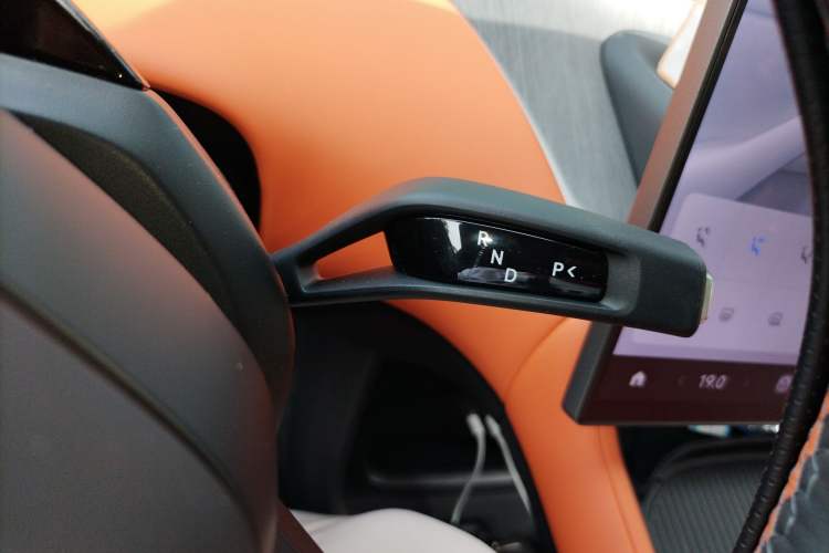 Used Xiaomi Auto YU7 2025 Ultra-Long Range All-Wheel Drive Pro Version
