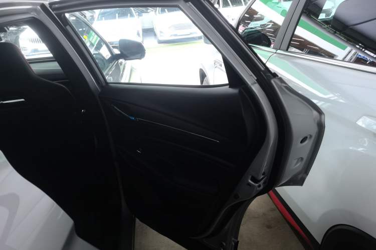 Used Changan X5 PLUS 2024 1.5T DCT ZhiZun Version
