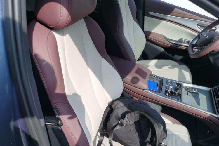 Used BYD Seal 07 DM-i 2025 Intelligent Driving Version DM-i 1.5L 125 km Prestige Edition Right Front Seat