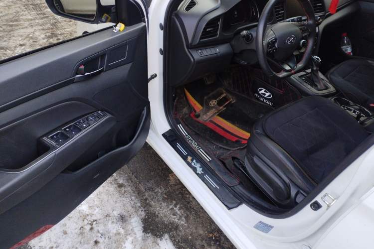 Used Hyundai Elantra (6th Generation / Lingdong) 2019 1.4T Dual-Clutch Xuan Dong · Dynamic Model